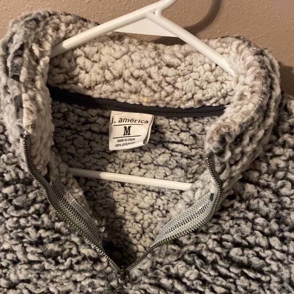 Soft Fleece Pullover, Size Medium - image 3